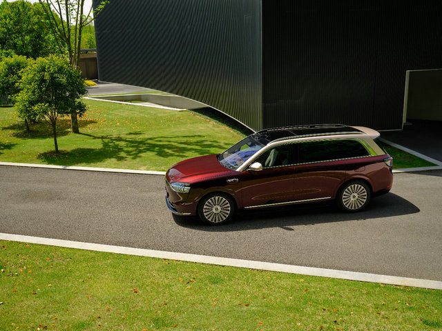 超22万车主的共同选择！问界M9辅助驾驶让出行轻松自在